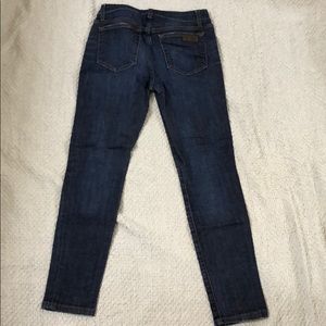 Joe’s Jeans - Size 27